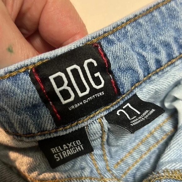 Urban Outfitters BDG‎  cut off's. Size 27. Slightly Distressed. - Picture 7 of 11